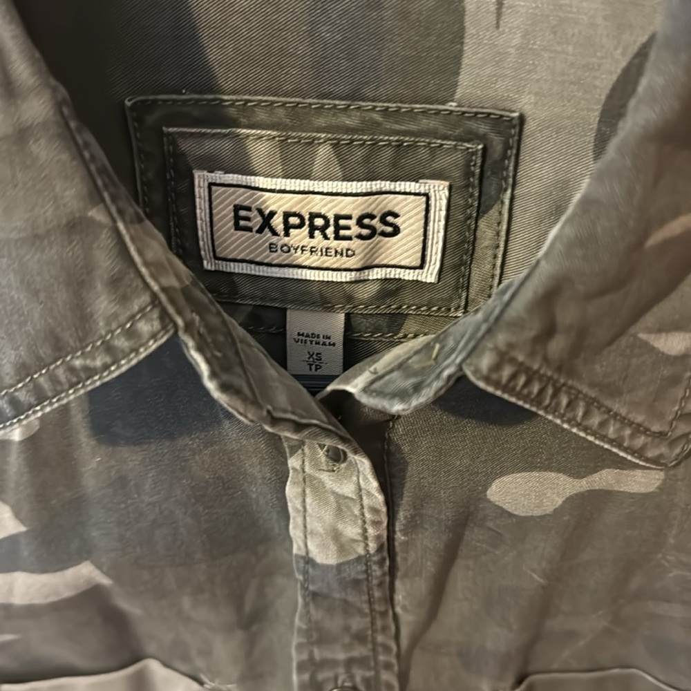 Express Button Top - Picture 3 of 4